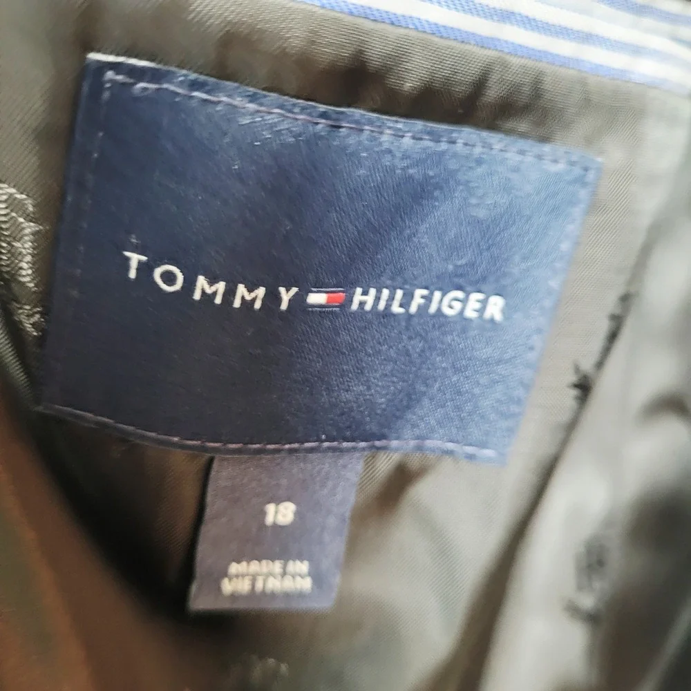 Tommy Hilfiger Boys 18 Thflex Black Blazer Dress Coat Style TDSHD10F001 MSRP 125